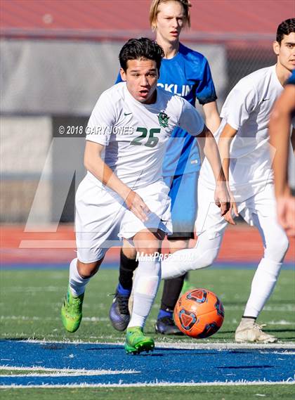 Thumbnail 3 in Rocklin vs. River Valley (Rocklin Invitational) photogallery.