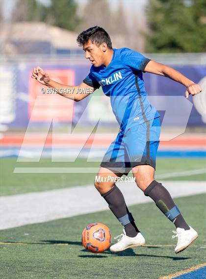Thumbnail 2 in Rocklin vs. River Valley (Rocklin Invitational) photogallery.