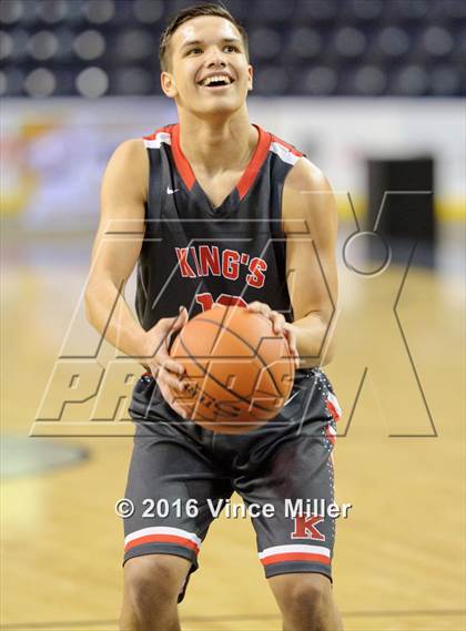 Thumbnail 3 in King's vs. Kentwood photogallery.