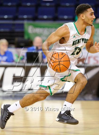 Thumbnail 3 in King's vs. Kentwood photogallery.
