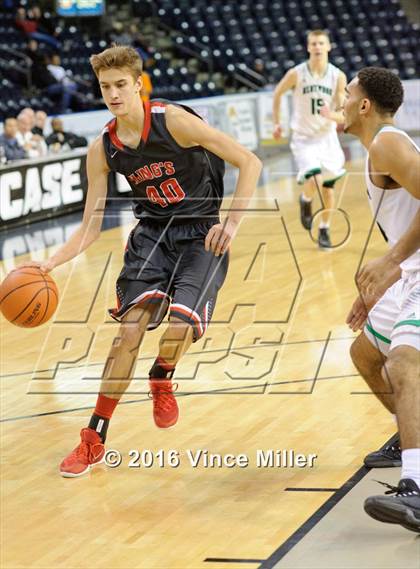 Thumbnail 3 in King's vs. Kentwood photogallery.
