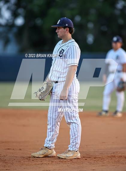 Thumbnail 2 in Durant vs. Newsome (FHSAA 7A District 6 Semifinal) photogallery.