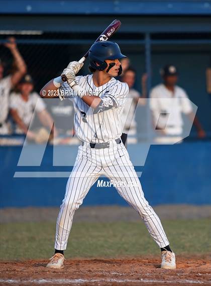 Thumbnail 2 in Durant vs. Newsome (FHSAA 7A District 6 Semifinal) photogallery.