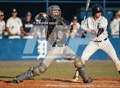 Thumbnail 3 in Durant vs. Newsome (FHSAA 7A District 6 Semifinal) photogallery.