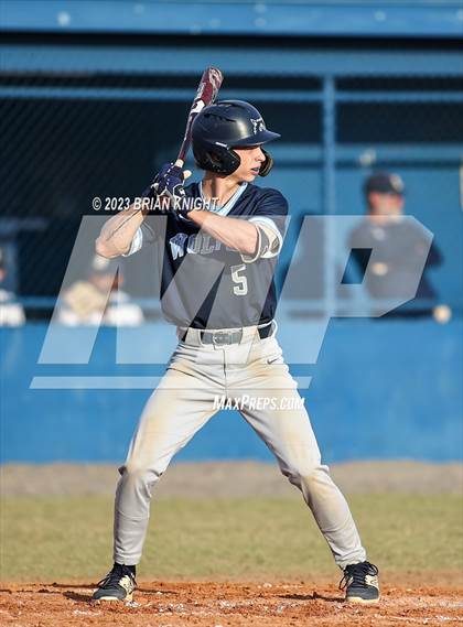 Thumbnail 2 in Durant vs. Newsome (FHSAA 7A District 6 Semifinal) photogallery.