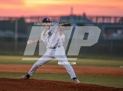 Thumbnail 2 in Durant vs. Newsome (FHSAA 7A District 6 Semifinal) photogallery.