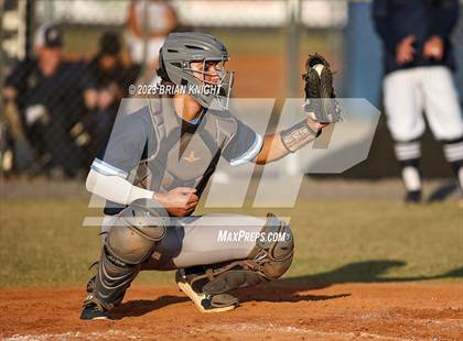 Thumbnail 1 in Durant vs. Newsome (FHSAA 7A District 6 Semifinal) photogallery.