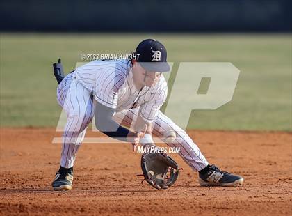 Thumbnail 2 in Durant vs. Newsome (FHSAA 7A District 6 Semifinal) photogallery.