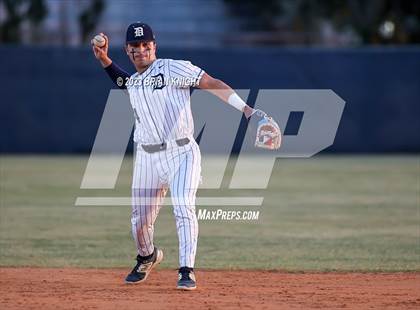 Thumbnail 2 in Durant vs. Newsome (FHSAA 7A District 6 Semifinal) photogallery.