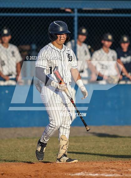 Thumbnail 1 in Durant vs. Newsome (FHSAA 7A District 6 Semifinal) photogallery.