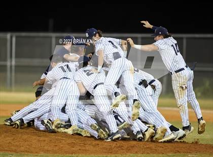 Thumbnail 3 in Durant vs. Newsome (FHSAA 7A District 6 Semifinal) photogallery.