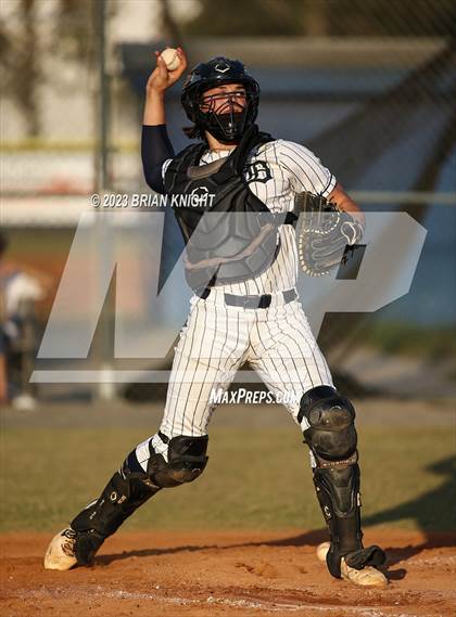 Thumbnail 1 in Durant vs. Newsome (FHSAA 7A District 6 Semifinal) photogallery.