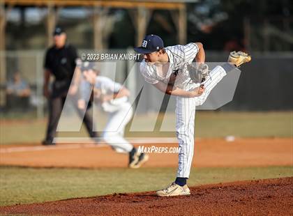 Thumbnail 2 in Durant vs. Newsome (FHSAA 7A District 6 Semifinal) photogallery.