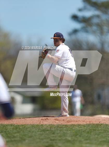 Thumbnail 2 in Bishop Grimes vs East Syracuse-Minoa photogallery.