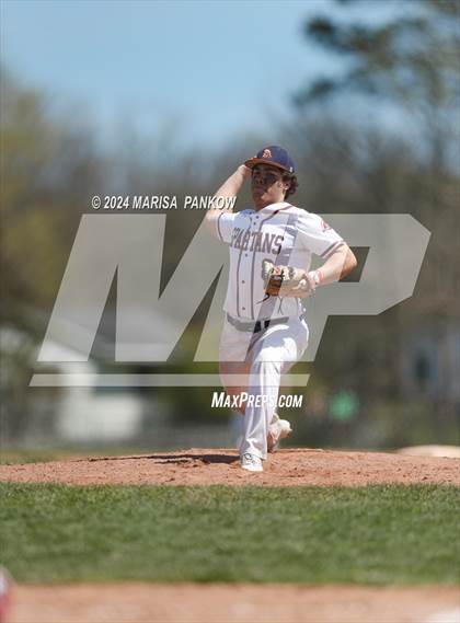 Thumbnail 2 in Bishop Grimes vs East Syracuse-Minoa photogallery.