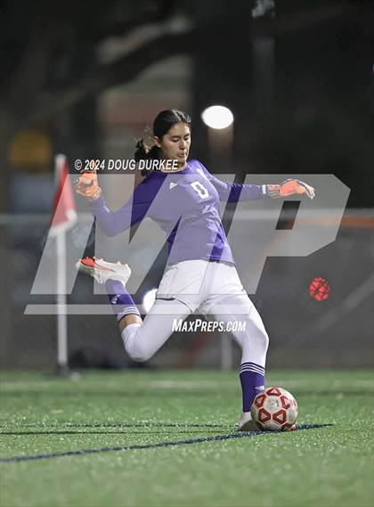Thumbnail 3 in Memorial vs. Heights photogallery.