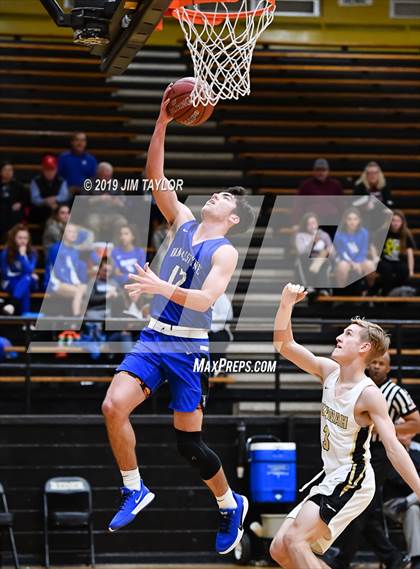 Thumbnail 2 in Van Alstyne vs Quanah (Fantasy of Lights tournament) photogallery.