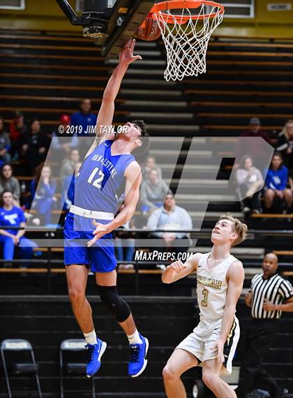 Thumbnail 3 in Van Alstyne vs Quanah (Fantasy of Lights tournament) photogallery.