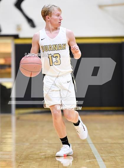 Thumbnail 2 in Van Alstyne vs Quanah (Fantasy of Lights tournament) photogallery.