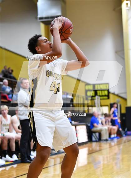 Thumbnail 1 in Van Alstyne vs Quanah (Fantasy of Lights tournament) photogallery.