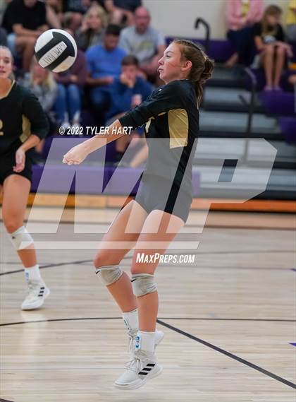 Thumbnail 2 in Penn vs Yorktown (Brownsburg Invite) photogallery.