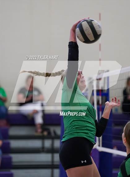 Thumbnail 3 in Penn vs Yorktown (Brownsburg Invite) photogallery.