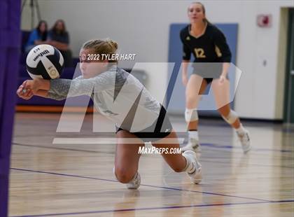 Thumbnail 3 in Penn vs Yorktown (Brownsburg Invite) photogallery.