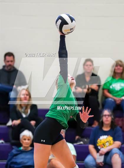 Thumbnail 3 in Penn vs Yorktown (Brownsburg Invite) photogallery.