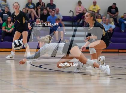 Thumbnail 3 in Penn vs Yorktown (Brownsburg Invite) photogallery.