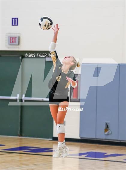 Thumbnail 1 in Penn vs Yorktown (Brownsburg Invite) photogallery.