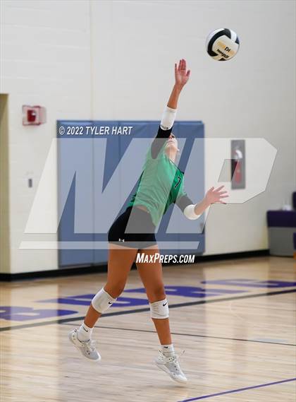 Thumbnail 1 in Penn vs Yorktown (Brownsburg Invite) photogallery.