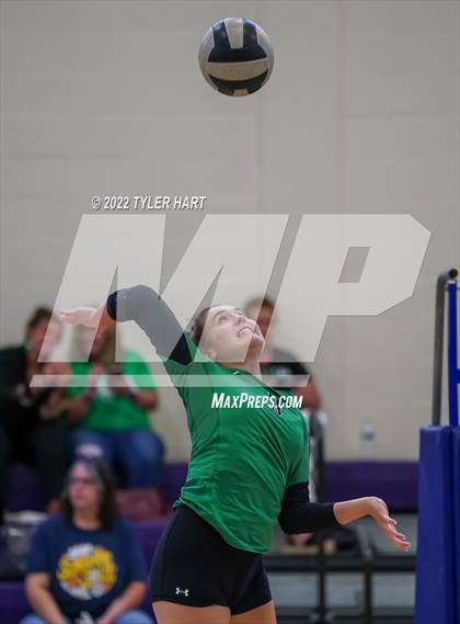 Thumbnail 2 in Penn vs Yorktown (Brownsburg Invite) photogallery.