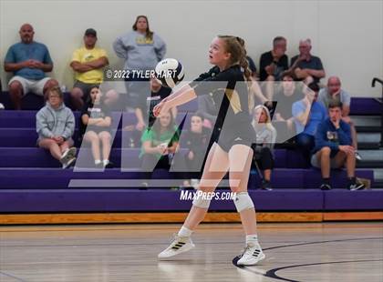 Thumbnail 2 in Penn vs Yorktown (Brownsburg Invite) photogallery.
