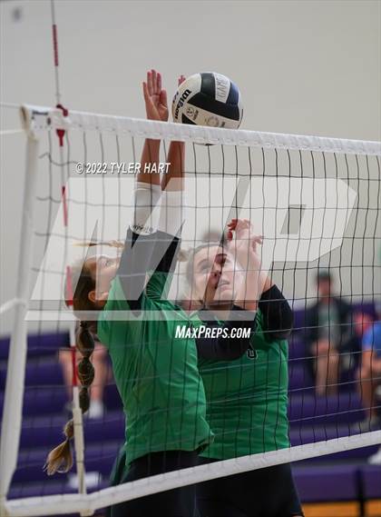Thumbnail 3 in Penn vs Yorktown (Brownsburg Invite) photogallery.