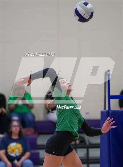 Thumbnail 1 in Penn vs Yorktown (Brownsburg Invite) photogallery.