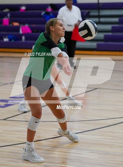 Thumbnail 1 in Penn vs Yorktown (Brownsburg Invite) photogallery.