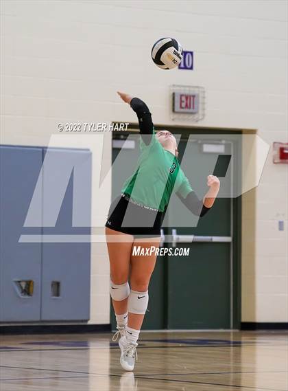 Thumbnail 3 in Penn vs Yorktown (Brownsburg Invite) photogallery.