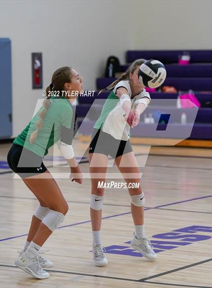 Thumbnail 1 in Penn vs Yorktown (Brownsburg Invite) photogallery.