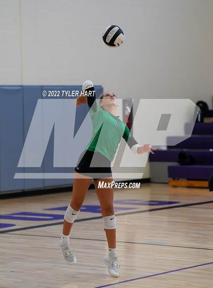 Thumbnail 3 in Penn vs Yorktown (Brownsburg Invite) photogallery.