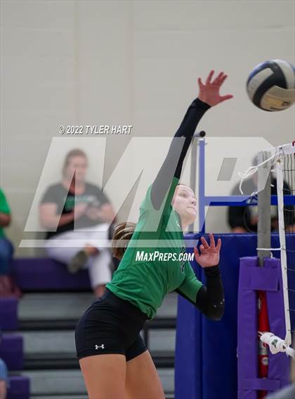 Thumbnail 1 in Penn vs Yorktown (Brownsburg Invite) photogallery.
