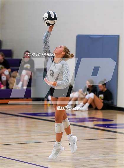 Thumbnail 3 in Penn vs Yorktown (Brownsburg Invite) photogallery.