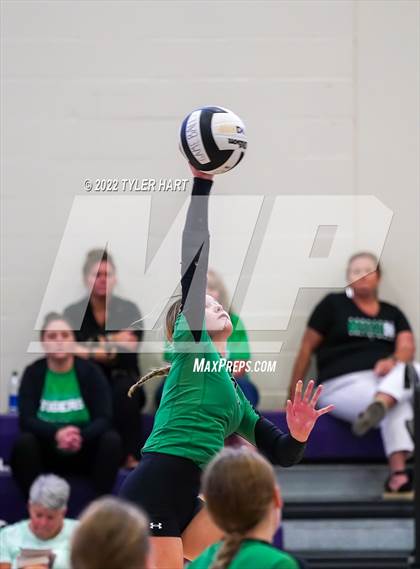 Thumbnail 3 in Penn vs Yorktown (Brownsburg Invite) photogallery.