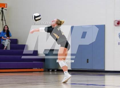 Thumbnail 2 in Penn vs Yorktown (Brownsburg Invite) photogallery.