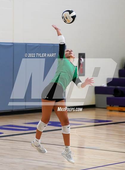 Thumbnail 3 in Penn vs Yorktown (Brownsburg Invite) photogallery.