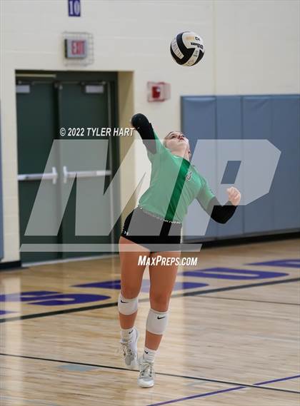 Thumbnail 1 in Penn vs Yorktown (Brownsburg Invite) photogallery.
