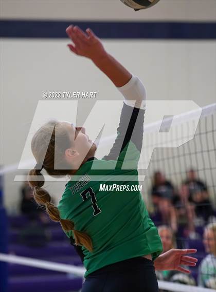 Thumbnail 2 in Penn vs Yorktown (Brownsburg Invite) photogallery.