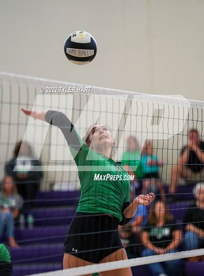 Thumbnail 1 in Penn vs Yorktown (Brownsburg Invite) photogallery.
