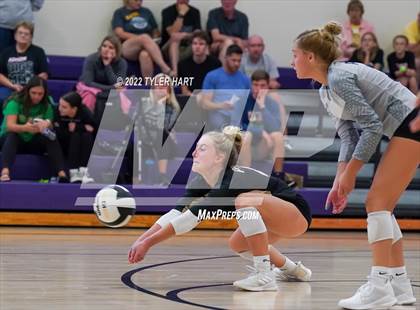 Thumbnail 2 in Penn vs Yorktown (Brownsburg Invite) photogallery.