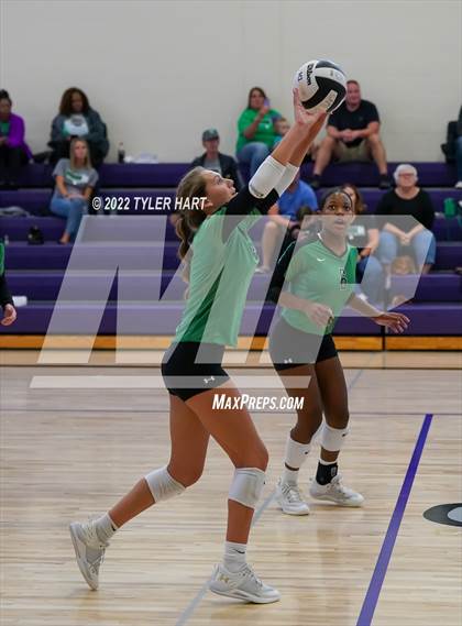 Thumbnail 3 in Penn vs Yorktown (Brownsburg Invite) photogallery.