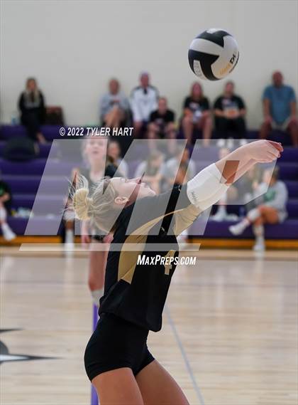 Thumbnail 2 in Penn vs Yorktown (Brownsburg Invite) photogallery.